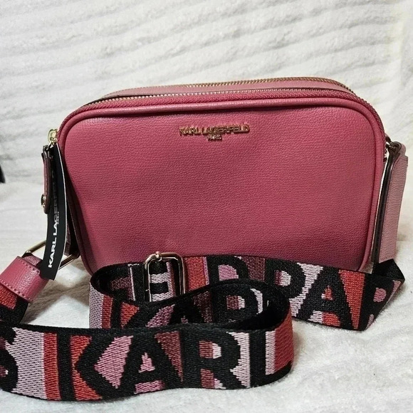 NWT Karl Lagerfeld Paris Crossbody Camera Style Pink Bag. - Picture 2 of 9